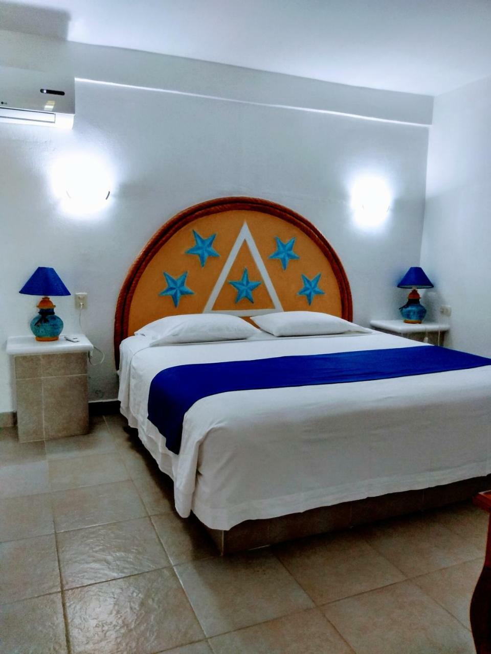 Hotel Y Club Campestre Altos Paraiso Puerto Escondido  Ngoại thất bức ảnh