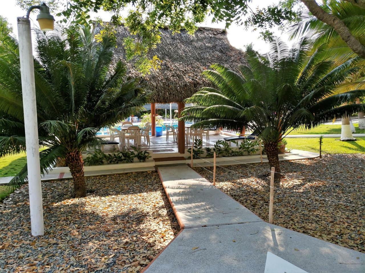 Hotel Y Club Campestre Altos Paraiso Puerto Escondido  Ngoại thất bức ảnh